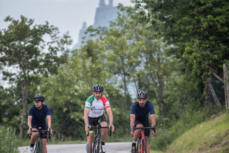 Il Freelance Inglese Mark Bailey In Emilia Romagna Alla Scoperta Degli Itinerari Del Giro D’Italia E La Granfondo Nove Colli