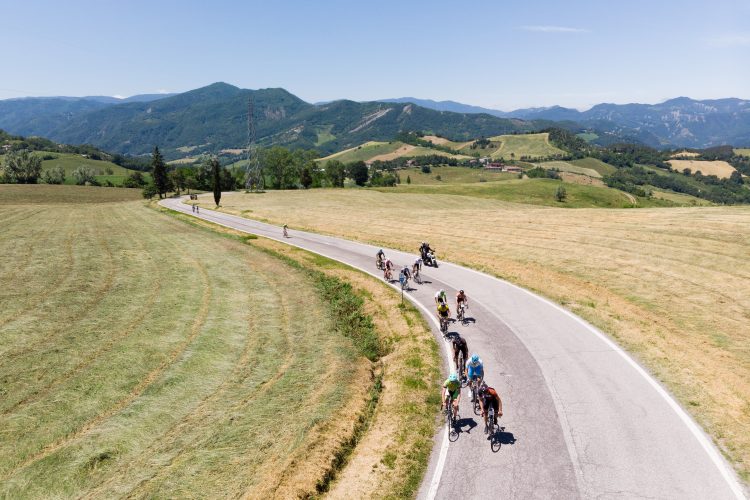 Blogger E Giornalisti Stranieri Ospiti Di Un Press Trip Alla “Gold Edition” Della Granfondo Del Capitano