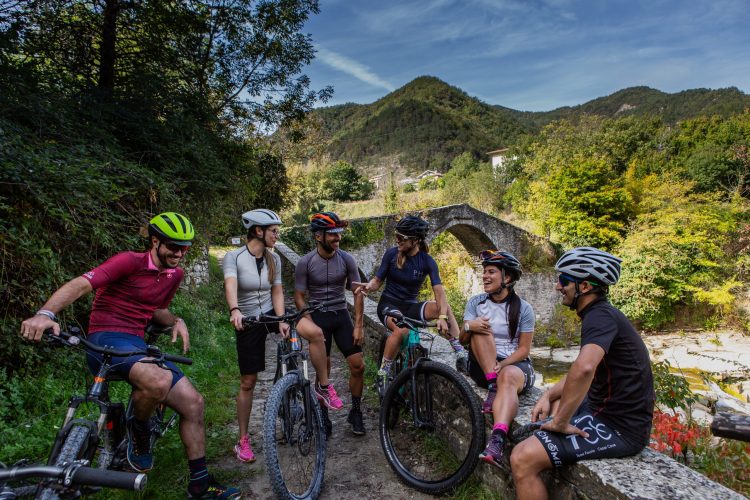 Tre Bike Blogger Tedeschi Alla Scoperta Di “Via Romagna” In Gravel Tra Valmarecchia E Alto Savio