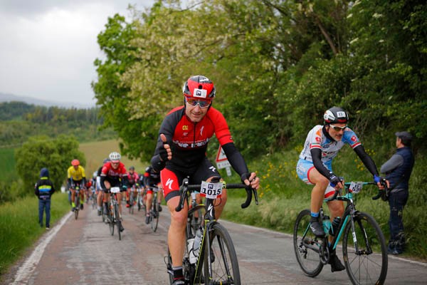 Il 30 Aprile Torna Una Classica Del Ciclismo Amatoriale: La “Dieci Colli GP Assicoop” Parte Dal Centro Vialarga