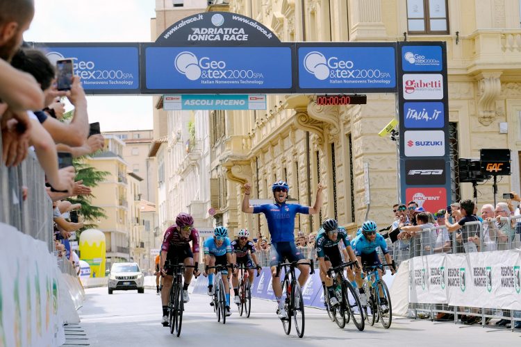 Il Food Project Di Adriatica Ionica Race: Il Viaggio In Bici Alla Scoperta Del Territorio Passa Anche Dalla Valorizzazione Delle Eccellenze Enogastronomiche