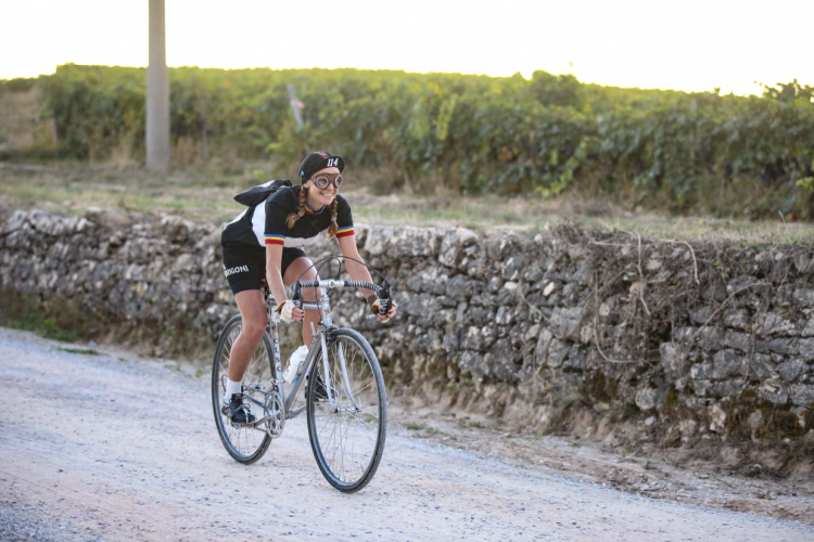 A Gaiole In Chianti L’Eroica Più Calda Di Sempre! Oltre 8300 I Ciclisti Nei Due Giorni Di Polvere E Pedali