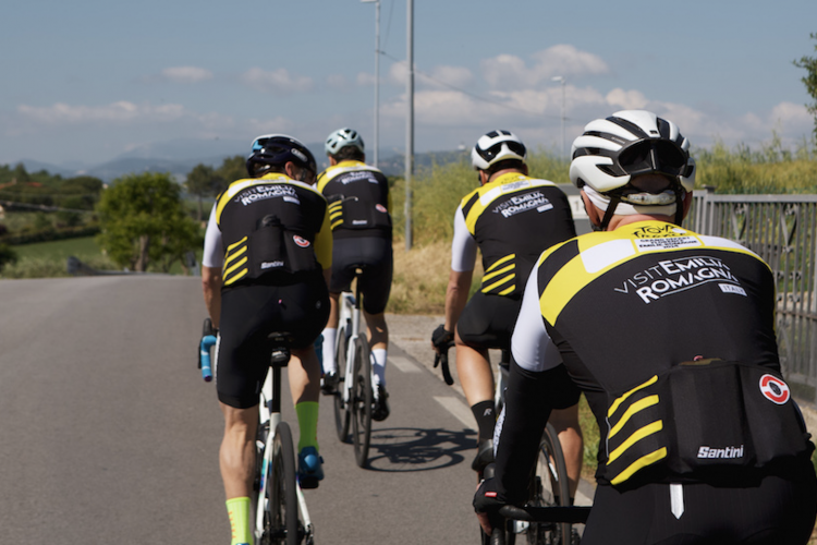 A Un Mese Dalla Grand Depart 2 Cycling Press Trip Di Apt Servizi A Rimini E Piacenza Con Giornalisti Italiani E Blogger Australiani