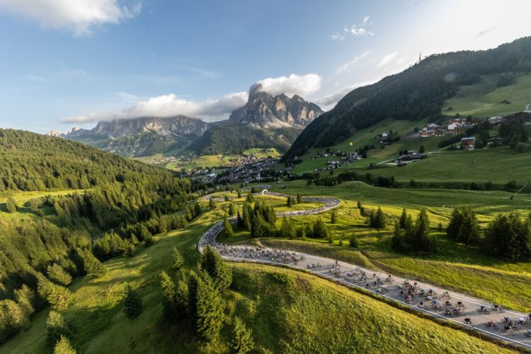 Alta Badia Maratona Dles Dolomites 2026: Il Significato Del Logo Della 39esima Edizione
