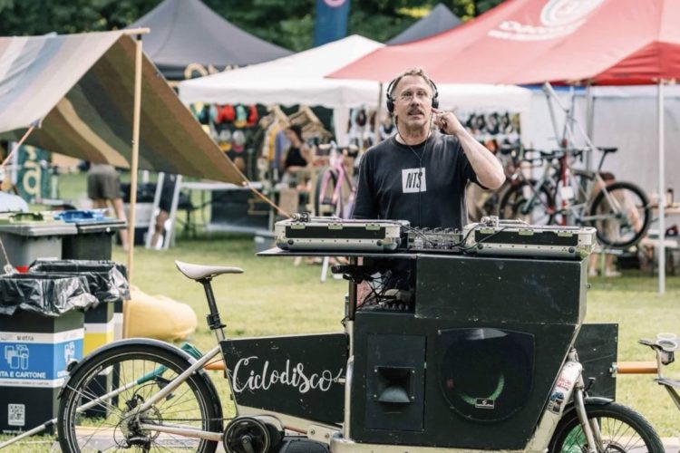 In Sella A Ritmo Di Musica: Arriva VALBEAT, Il Primo Festival Italiano Che Unisce La Passione Per La Bicicletta Ai Grandi Eventi Live